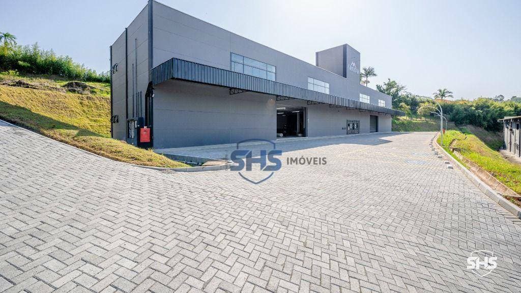 Galpão para alugar, 325 m por R$ 8.140,00/mês - Salto - Blumenau/SC