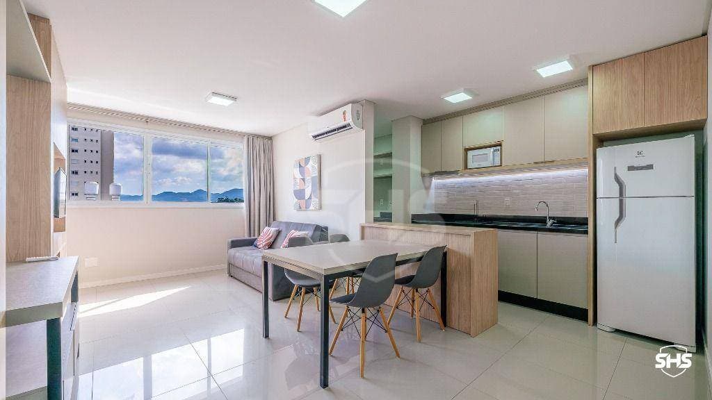 Apartamento com 1 dormitório para alugar, 45,06 m por R$ 2.700,00/mês - Velha - Blumenau/SC - foto 1