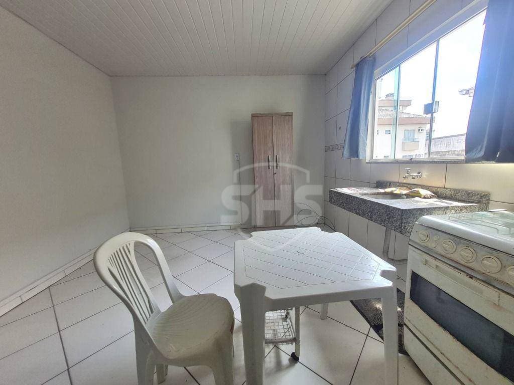 Apartamento com 1 dormitório para alugar, 30 m por R$ 1.030,00/mês - Itoupava Seca - Blumenau/SC