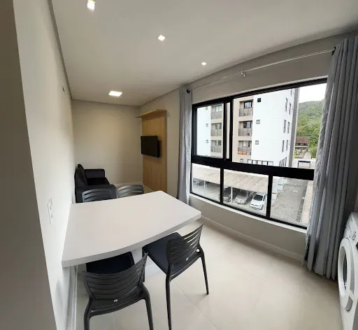 Apartamento com 1 dormitório para alugar, 32 m por R$ 2.695,00/ano - Boa Vista - Blumenau/SC